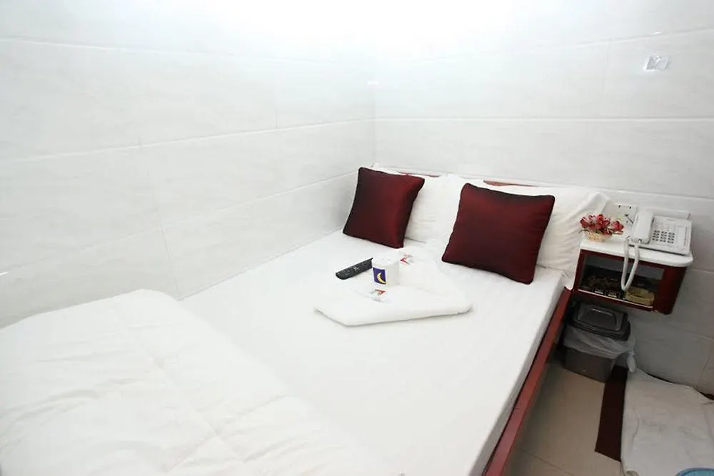 Reliance Inn Hongkong
