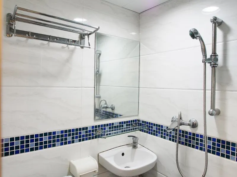 Reliance Inn Hong Kong Guest house